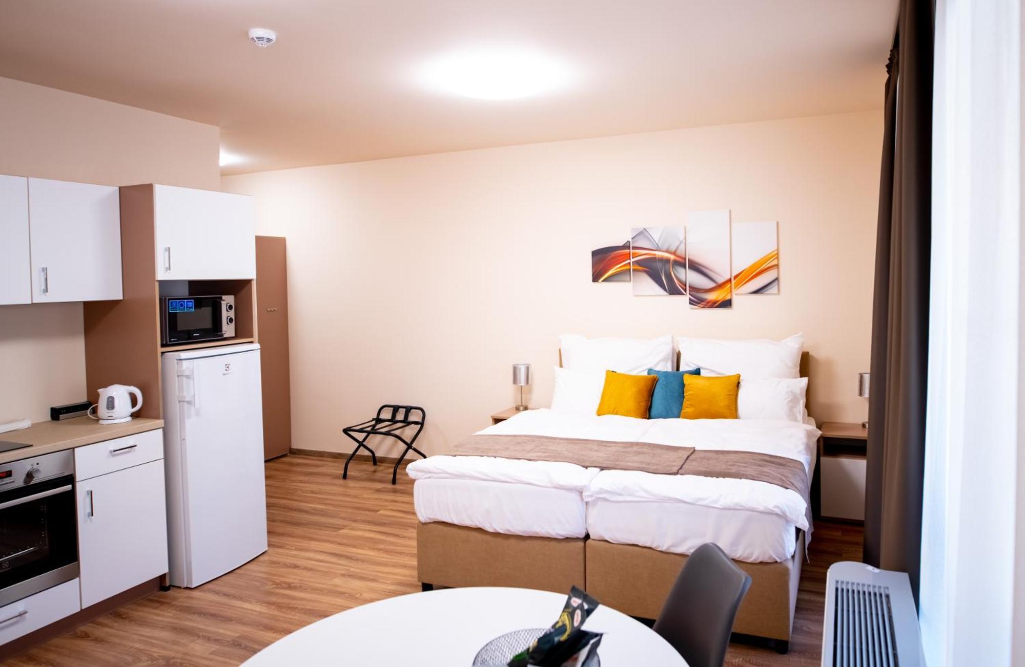 Elixir Panzio Bed & Breakfast Nyirbator Exterior photo